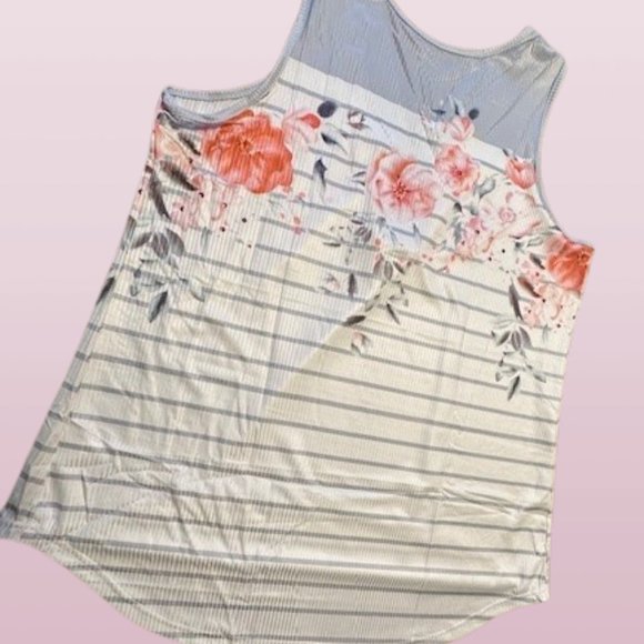 Grey Floral Top - Picture 9 of 11